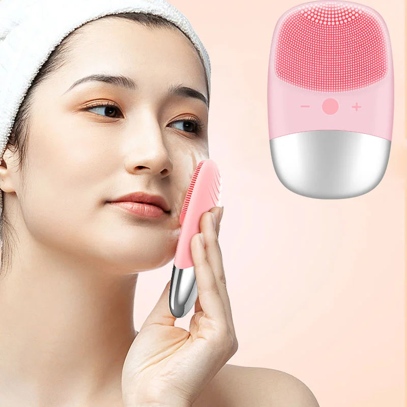 Wholesale Multifunctional Silicone Facial Cleansing Brush Ipx7 Waterproof Beauty Sonic Vibrating Electric Face Brush